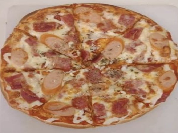 พิซซ่า (ถาด)