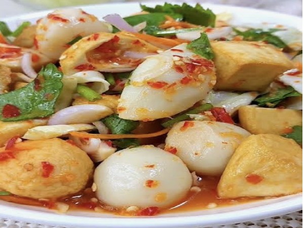 ยำเต้าหูปลา