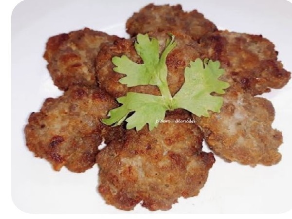 หมูก้อนกระเทียม