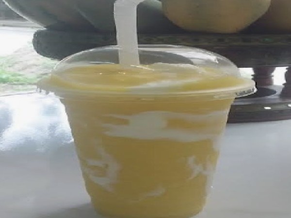 สัปปะรสปั่น 22oz.