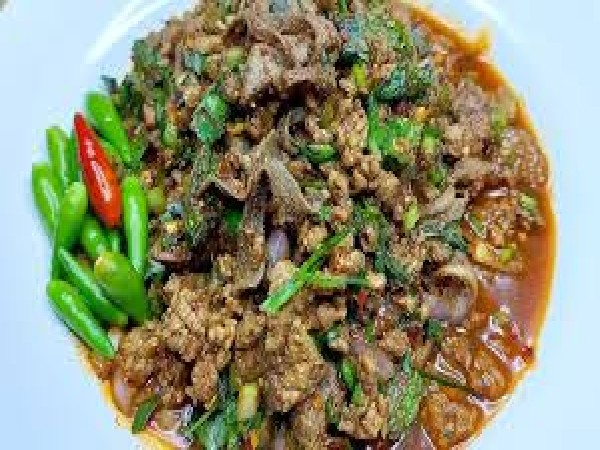 ลาบเนื้ออีสาน (ขม)