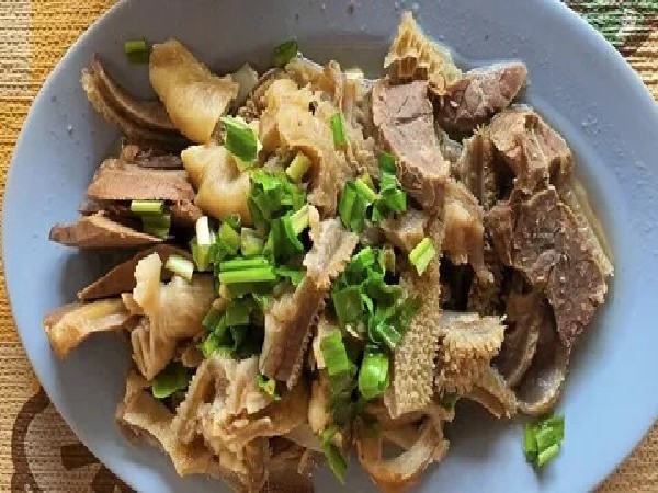 ลวกจิ้มเนื้อ